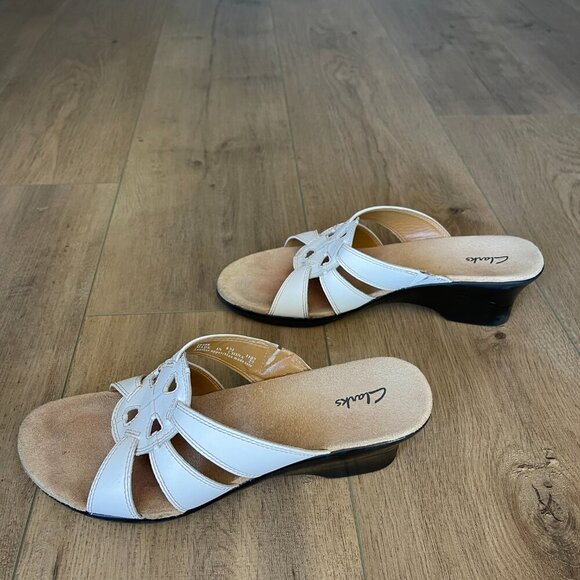 Clarks Women's White Nell Wedge Sandal 8 - Picture 4 of 9